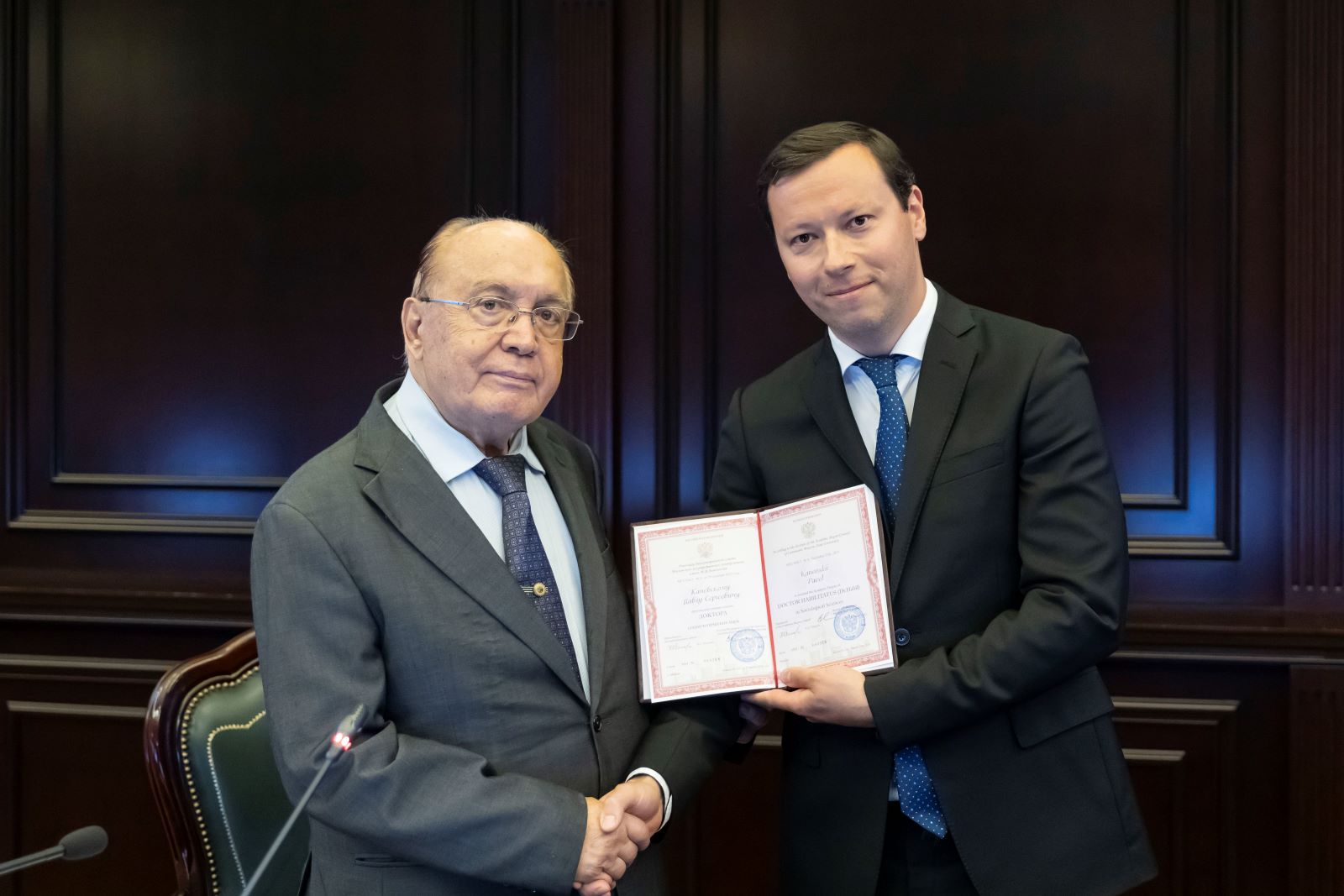О вручении диплома доктора наук Каневскому П.С.